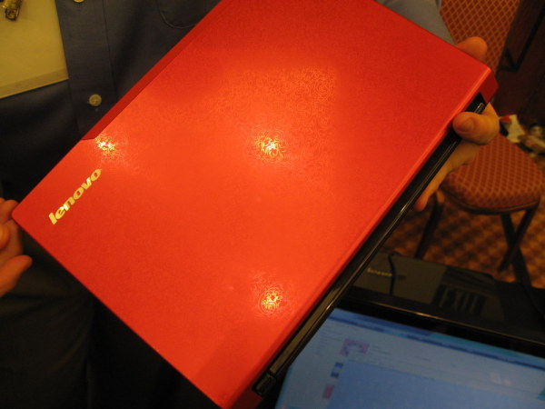 Lenovo IdeaPad U110 Lenovo IdeaPad U110