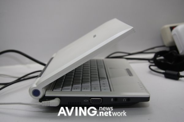 AMD Black Ultraportable AMD Black Ultraportable