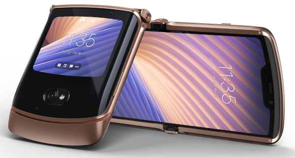 Motorola razr 5G blush gold